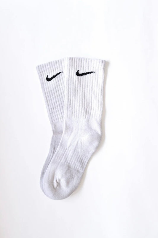 Nike Everyday White Crew Socks